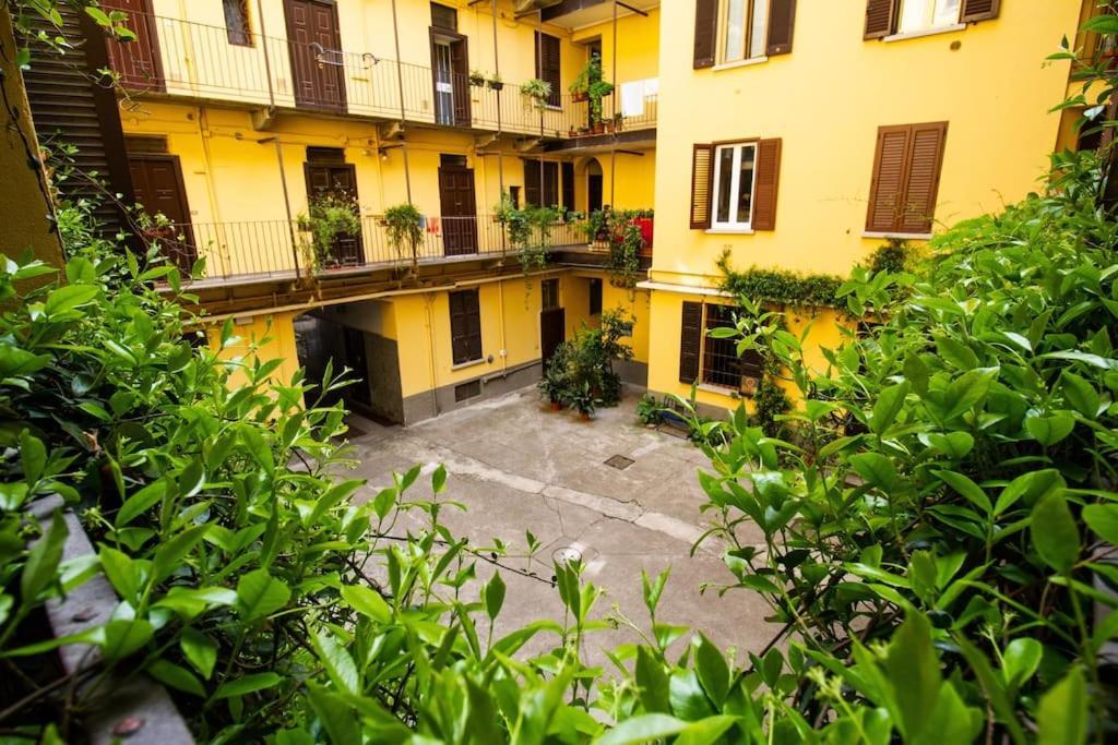 Palm Apartment มิลาน ภายนอก รูปภาพ